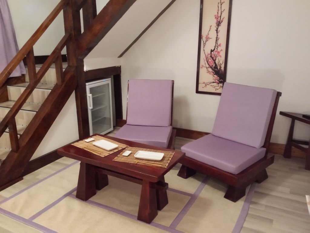 Casa Lily - Japanese Retreat Hotel Sighişoara Værelse billede
