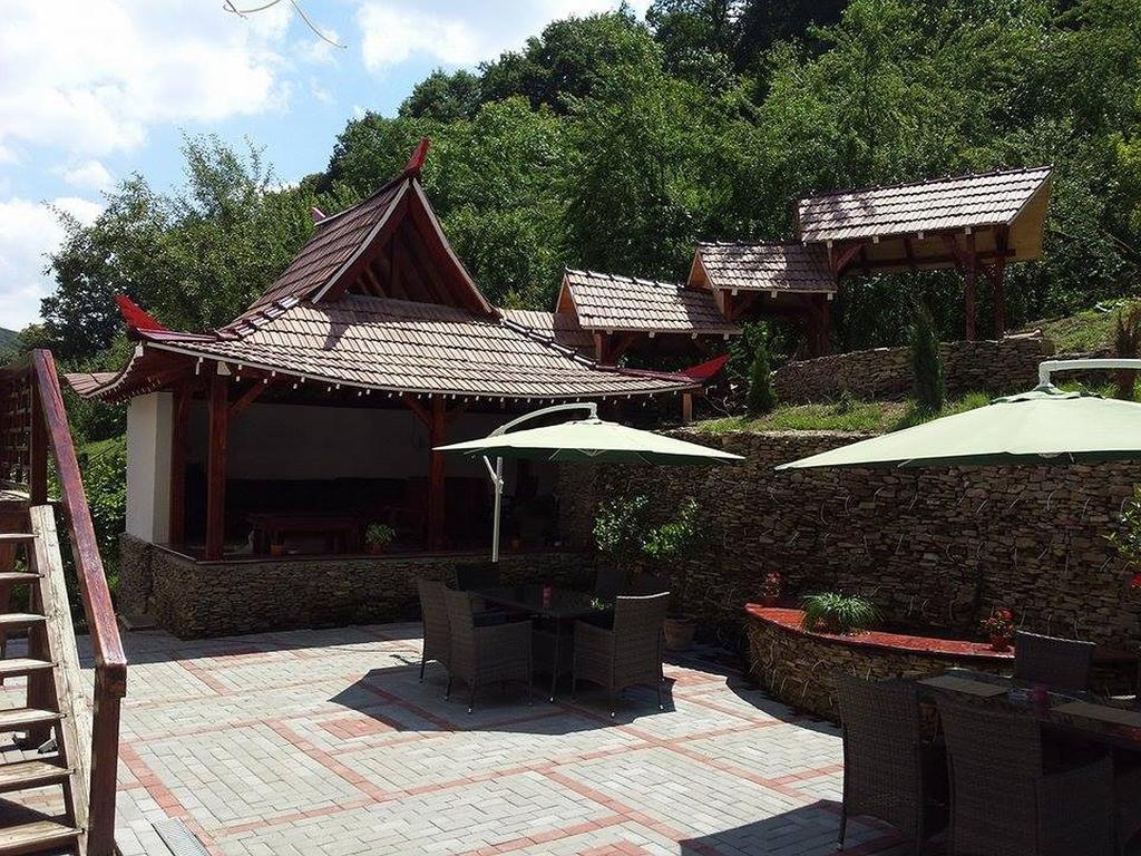 Casa Lily - Japanese Retreat Hotel Sighişoara Eksteriør billede