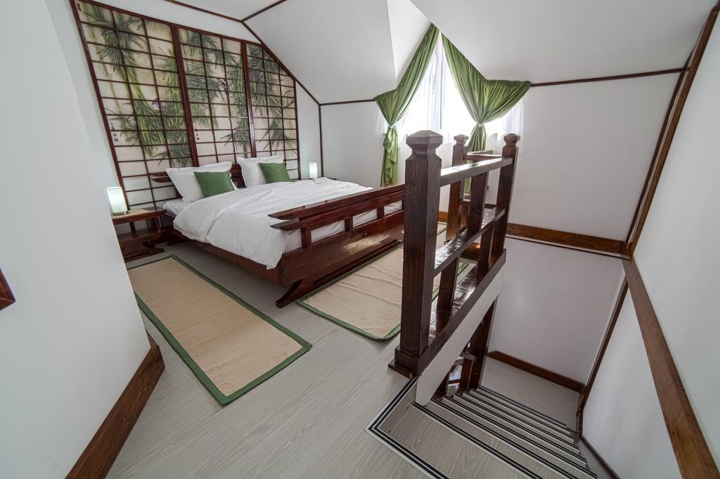 Casa Lily - Japanese Retreat Hotel Sighişoara Værelse billede